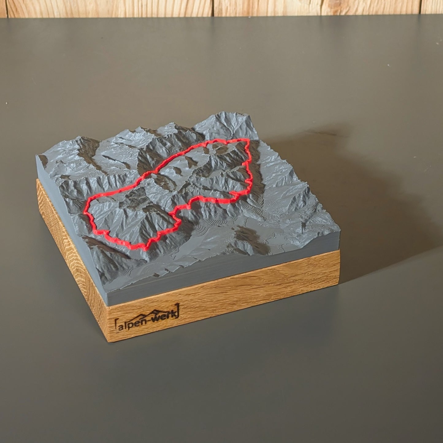 Relief "Oak" Kilimanjaro