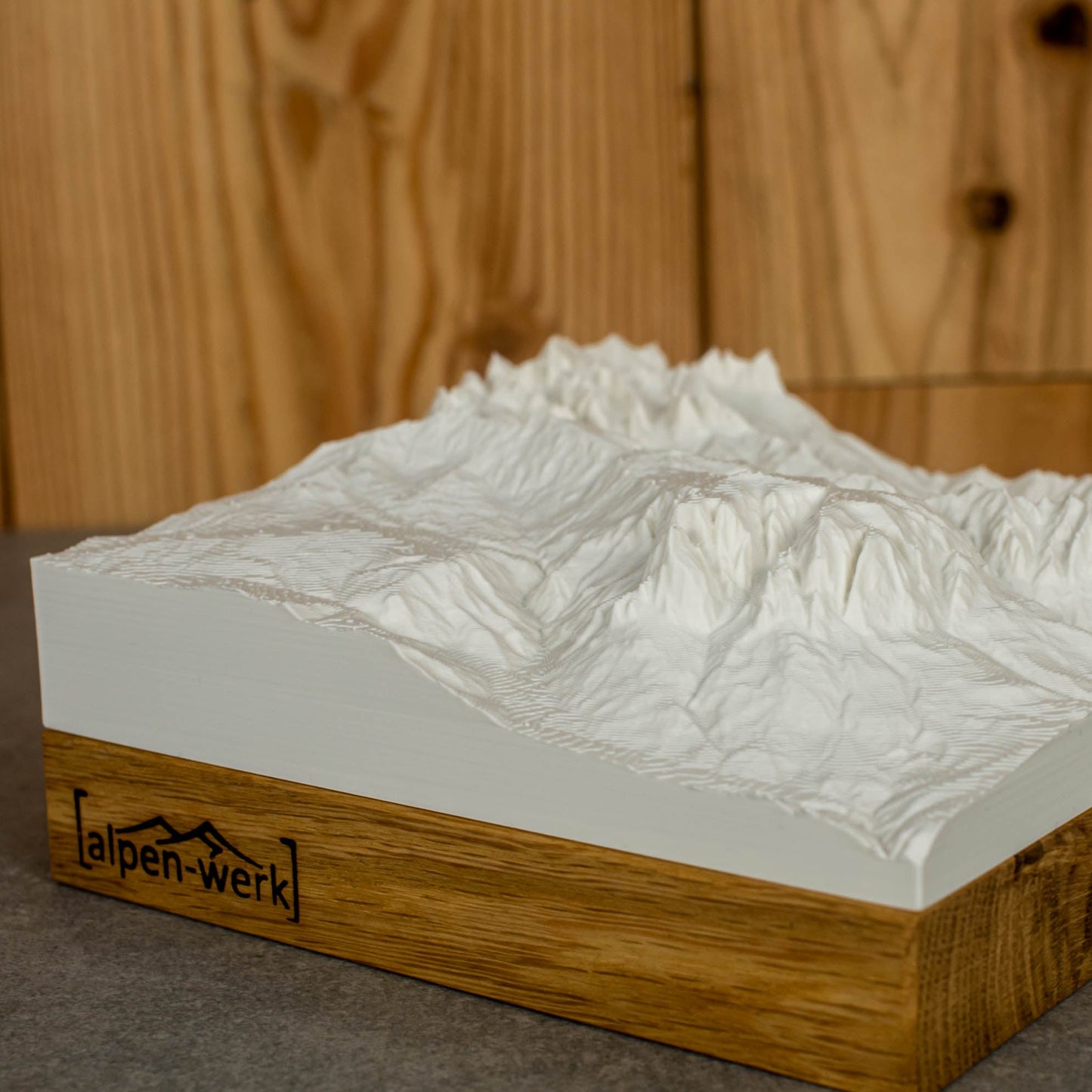 Relief "Oak" Schlern