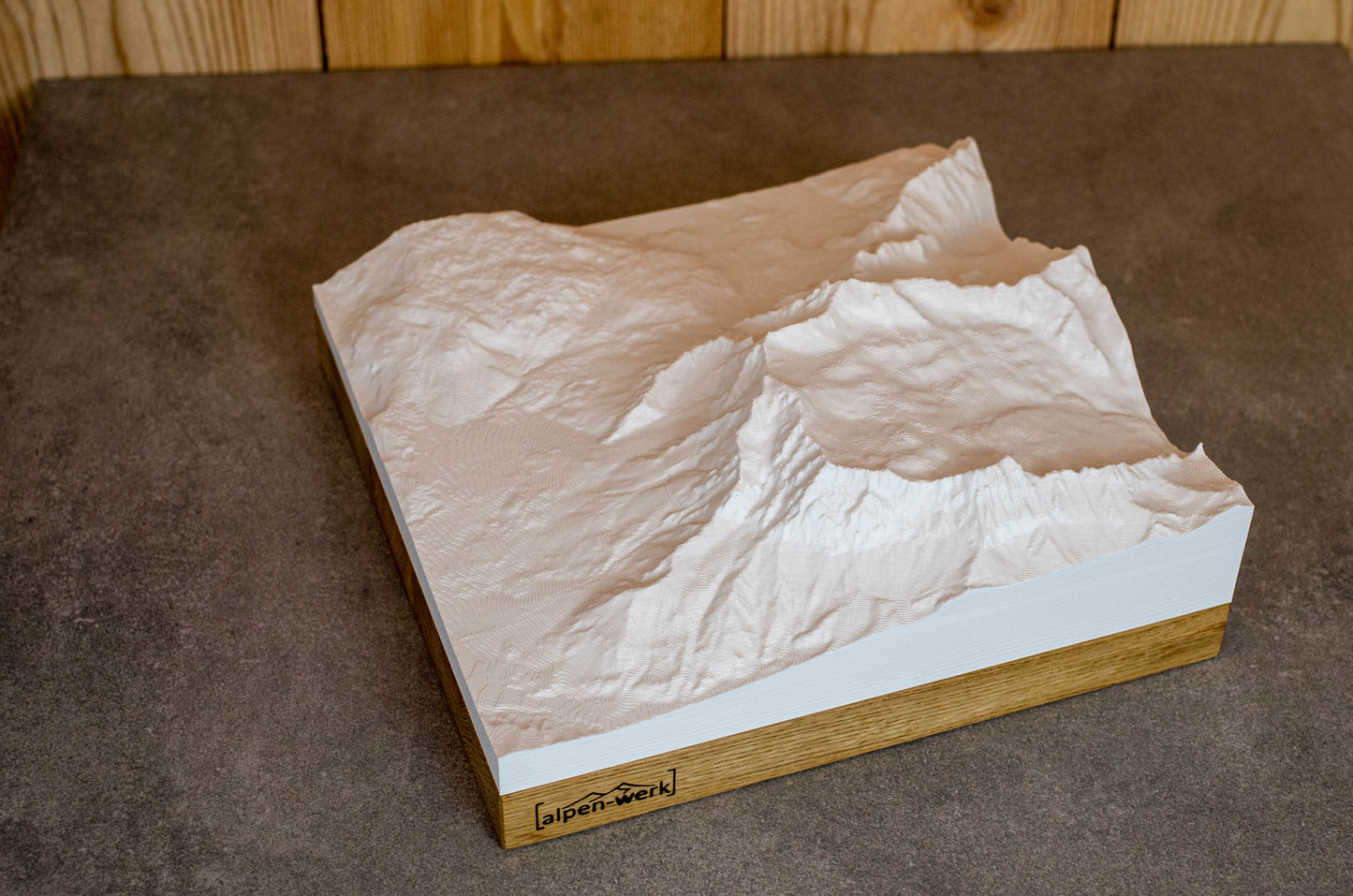 Relief "Oak" Zugspitze