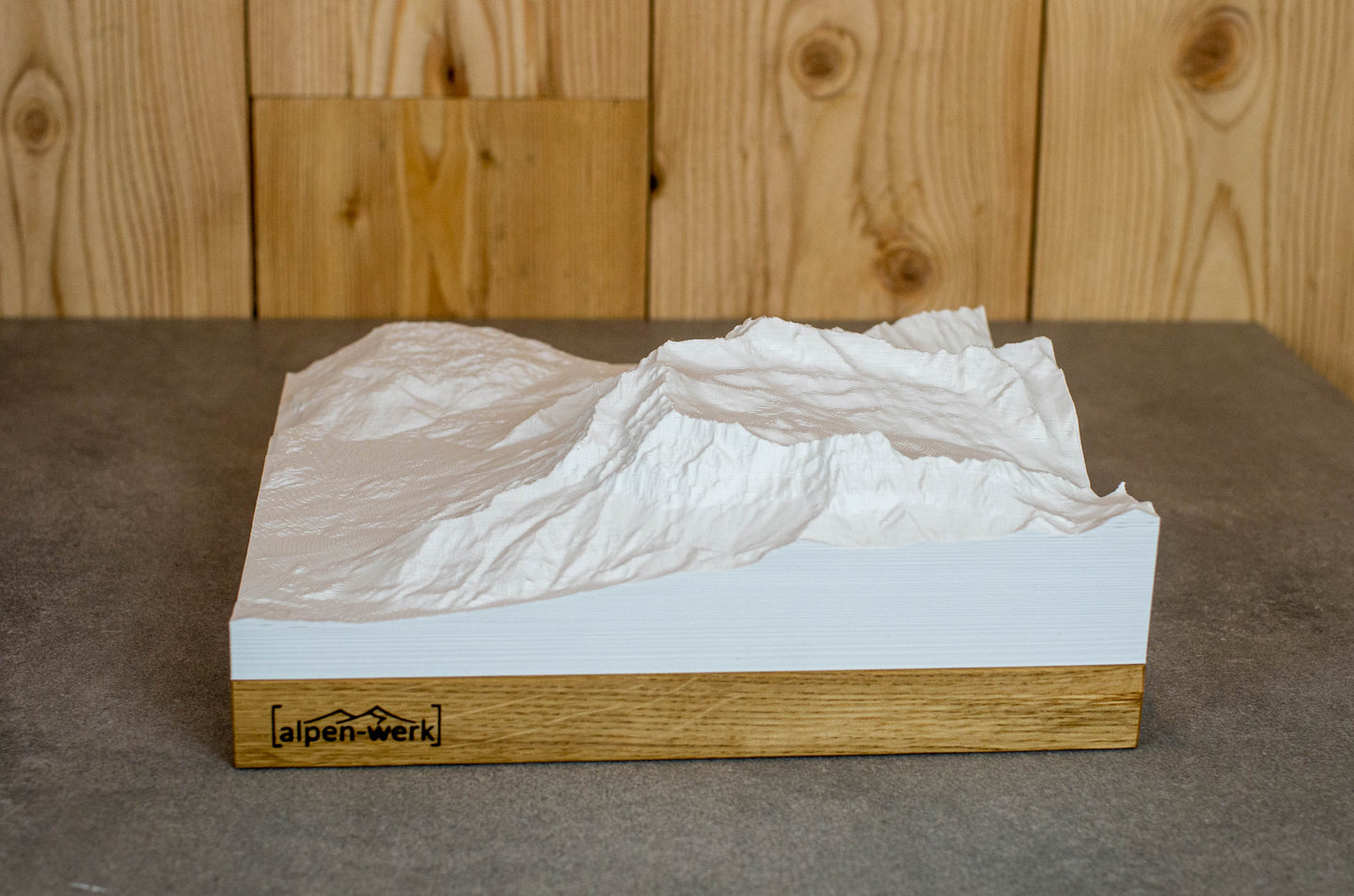 Relief "Oak" Zugspitze