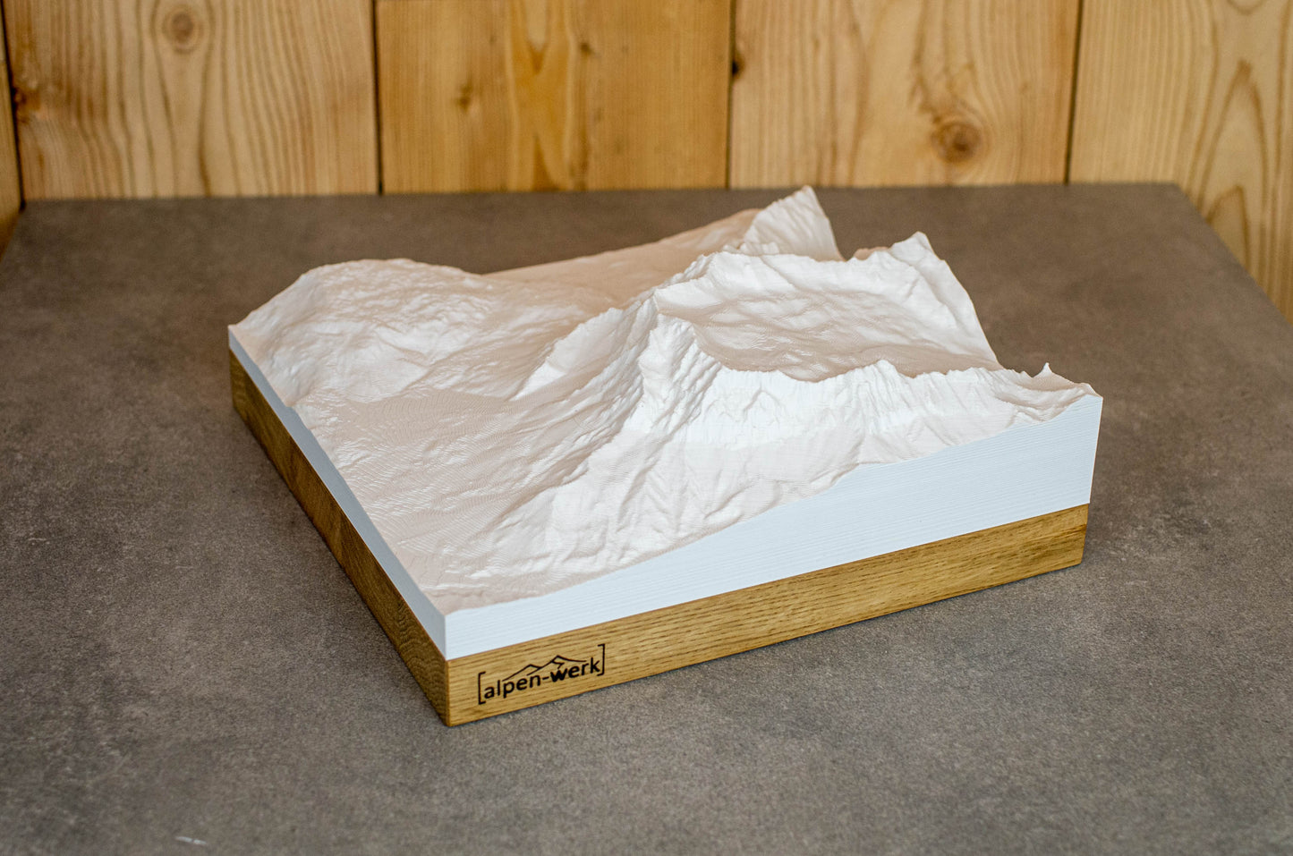 Relief "Oak" Zugspitze