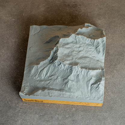 Relief "Oak" Zugspitze Gatterl
