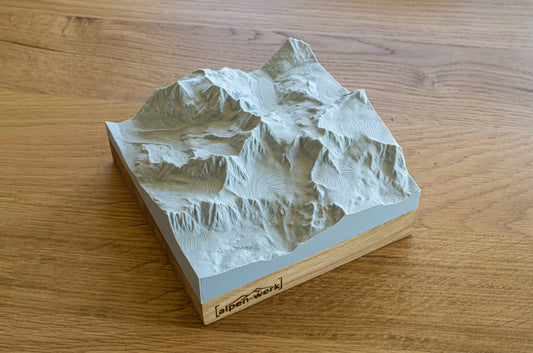 Relief "Chêne" Piz Bernina